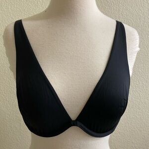 GapBody‎ NWT Black everyday Unlined Built-Up Bra